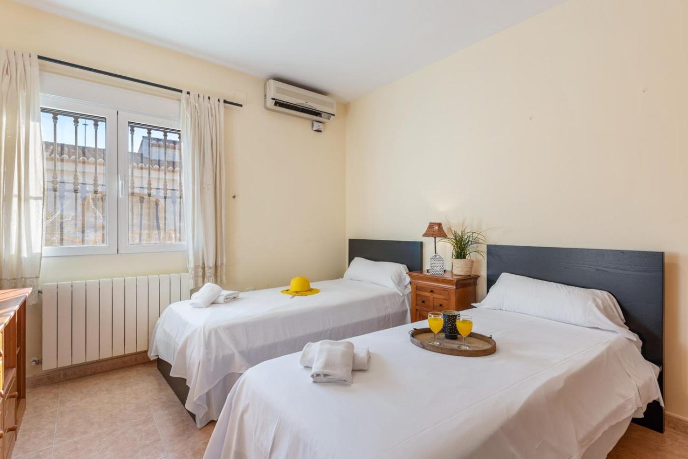 Villa Comodo - Plusholidays *